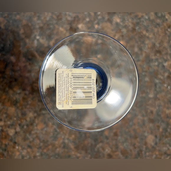 Set of Four-NWT-Blue Champagne Glasses - Picture 4 of 4